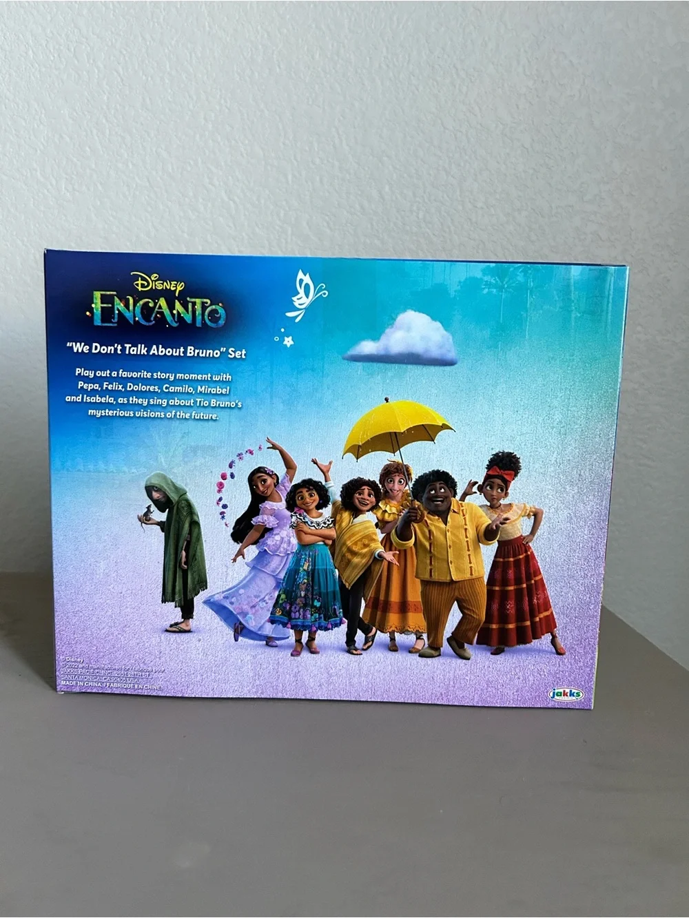 Disney Encanto Mini Doll Set - Purple,, Red, Green, White - Picture 4 of 6